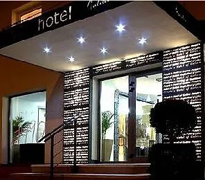 Galileo Hotel